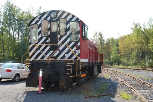 Picture of Diesel Locomotive-8